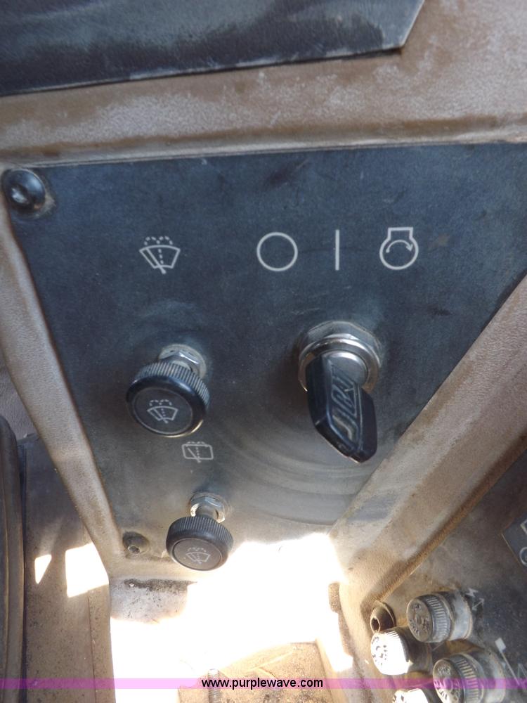 image for item K3246 1995 Caterpillar 950F Series II wheel loader