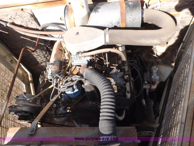 image for item K3752 Elgin White Wing street sweeper