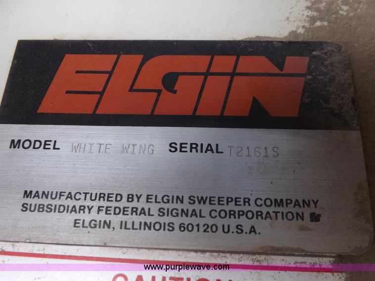 image for item K3752 Elgin White Wing street sweeper