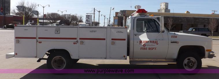 image for item K3753 1988 GMC Sierra 3500 utility truck