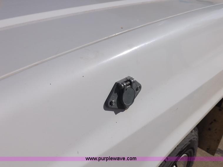 image for item K3753 1988 GMC Sierra 3500 utility truck