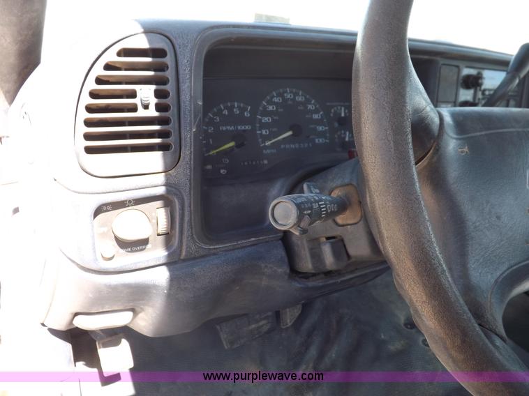 image for item K3755 1997 Chevrolet Cheyenne 1500 pickup truck