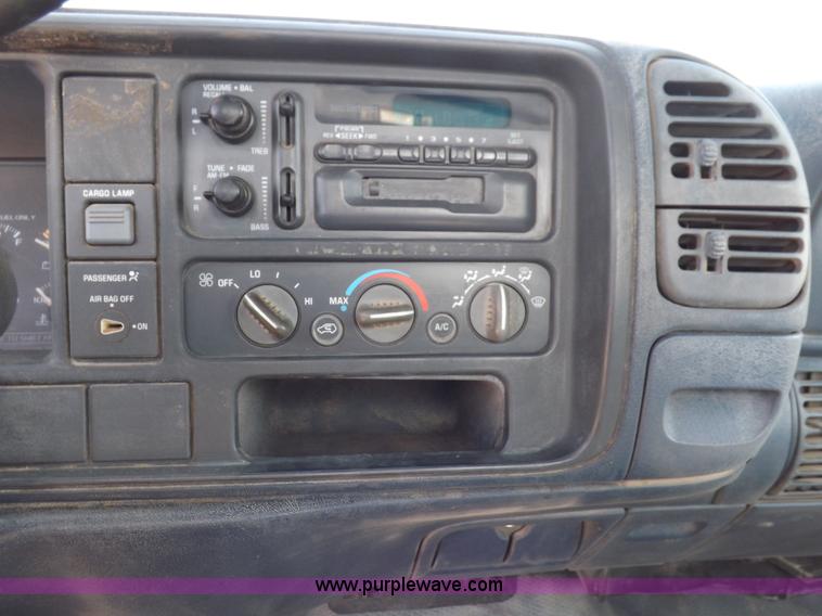 image for item K3755 1997 Chevrolet Cheyenne 1500 pickup truck