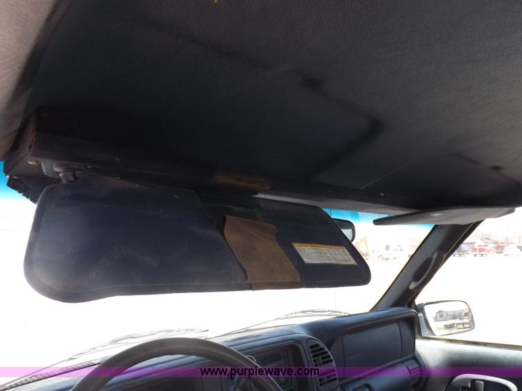 image for item K3755 1997 Chevrolet Cheyenne 1500 pickup truck