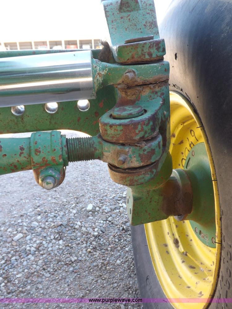 image for item K3756 1997 John Deere 6400 tractor