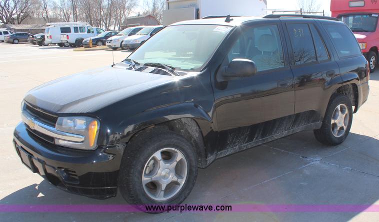 image for item K8855 2008 Chevrolet Trailblazer LS SUV