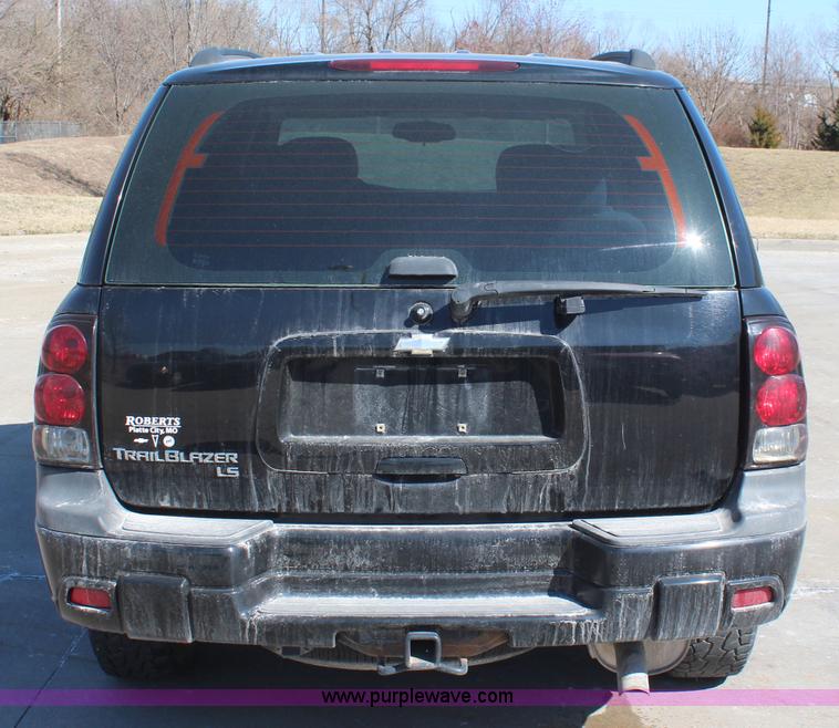 image for item K8855 2008 Chevrolet Trailblazer LS SUV