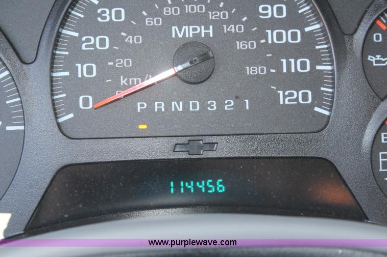 image for item K8855 2008 Chevrolet Trailblazer LS SUV