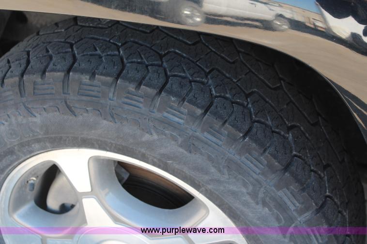 image for item K8855 2008 Chevrolet Trailblazer LS SUV