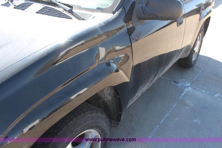 image for item K8855 2008 Chevrolet Trailblazer LS SUV