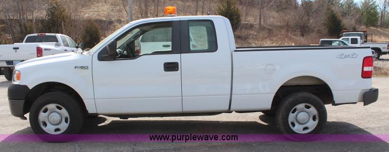 image for item K8946 2008 Ford F150 XL SuperCab pickup truck