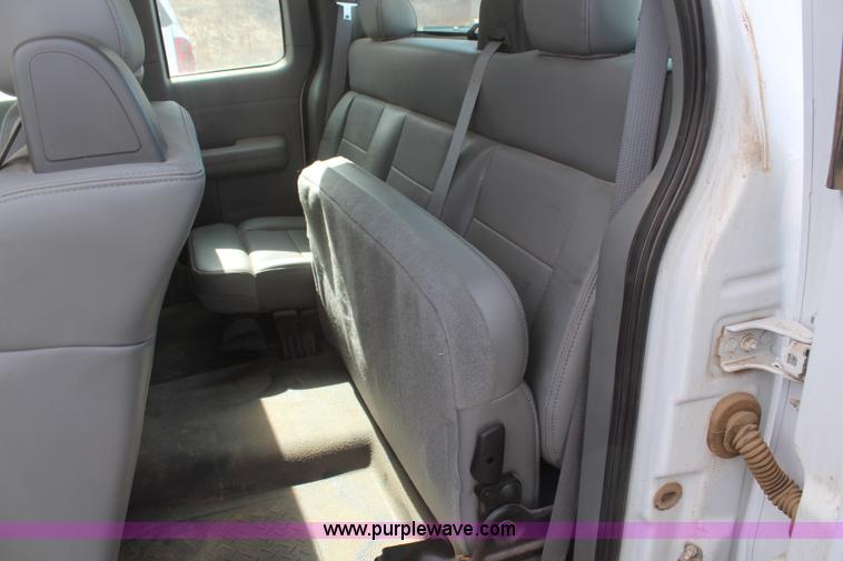 image for item K8946 2008 Ford F150 XL SuperCab pickup truck