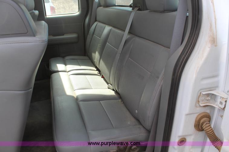 image for item K8946 2008 Ford F150 XL SuperCab pickup truck
