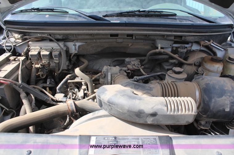 image for item K8946 2008 Ford F150 XL SuperCab pickup truck