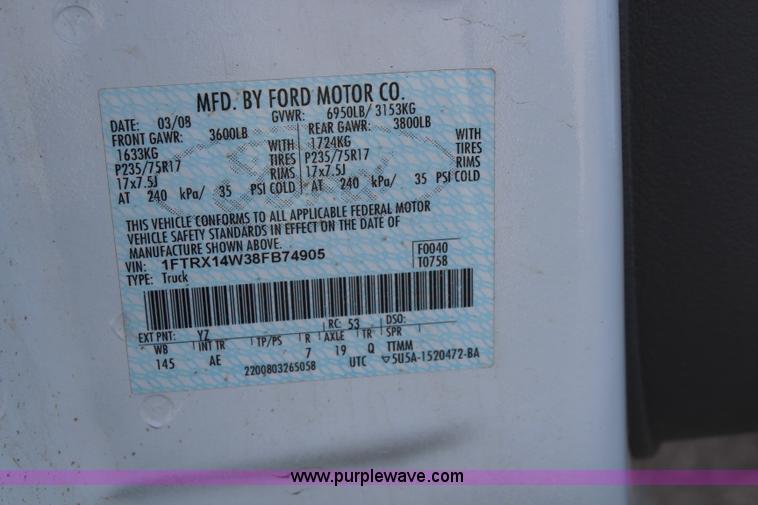 image for item K8946 2008 Ford F150 XL SuperCab pickup truck