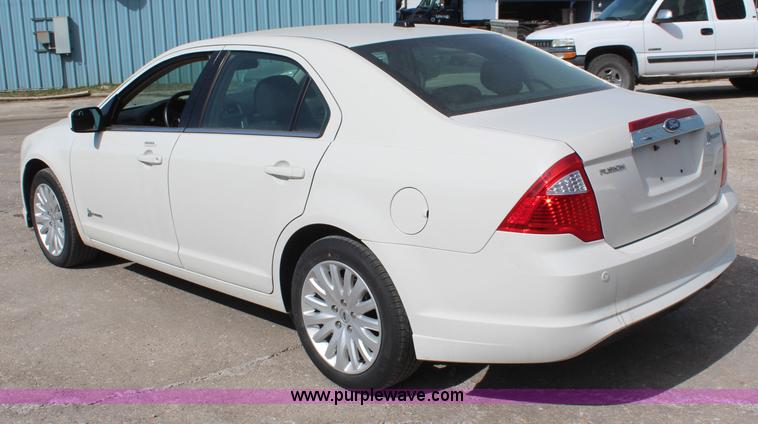 image for item K8952 2012 Ford Fusion Hybrid