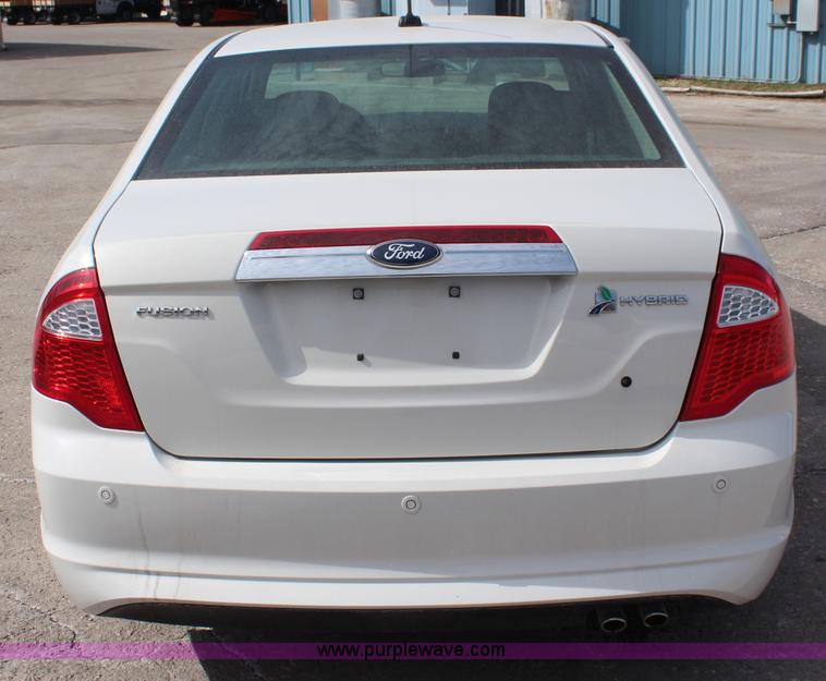 image for item K8952 2012 Ford Fusion Hybrid