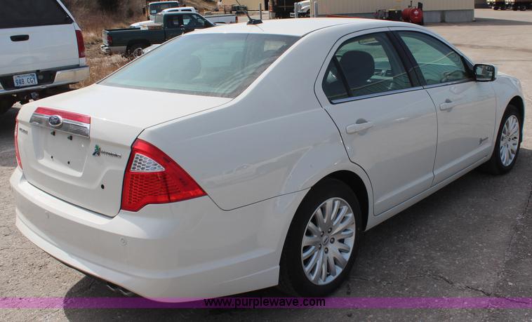 image for item K8952 2012 Ford Fusion Hybrid