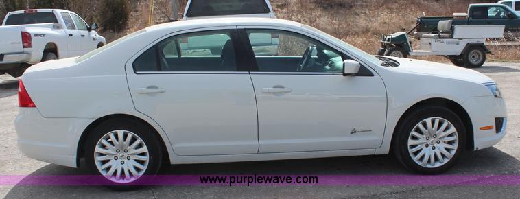 image for item K8952 2012 Ford Fusion Hybrid