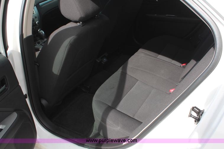 image for item K8952 2012 Ford Fusion Hybrid