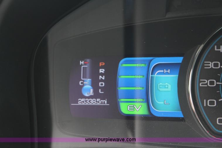 image for item K8952 2012 Ford Fusion Hybrid