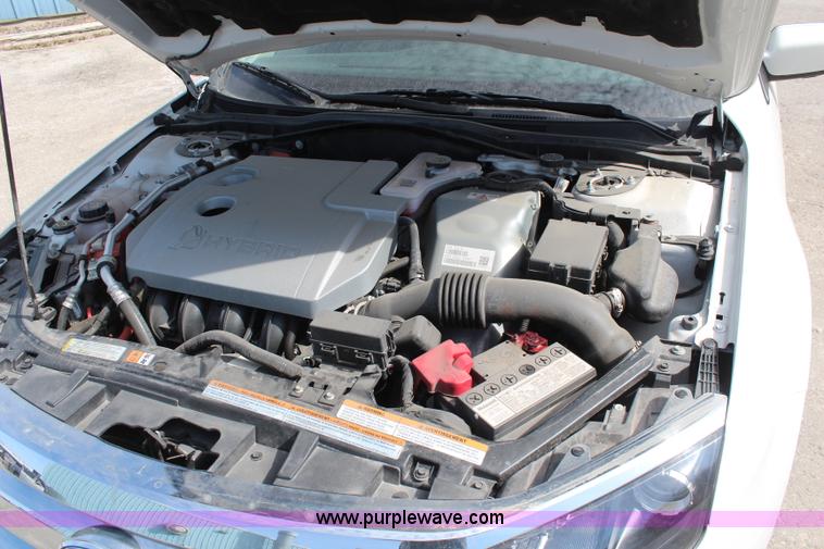 image for item K8952 2012 Ford Fusion Hybrid
