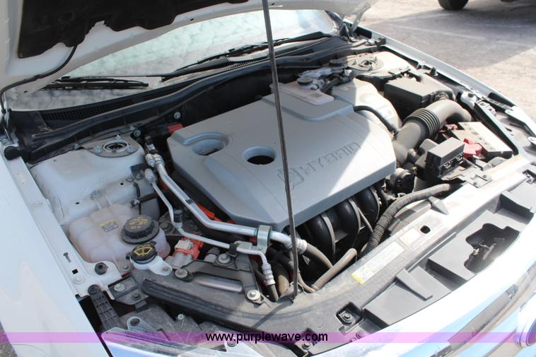 image for item K8952 2012 Ford Fusion Hybrid