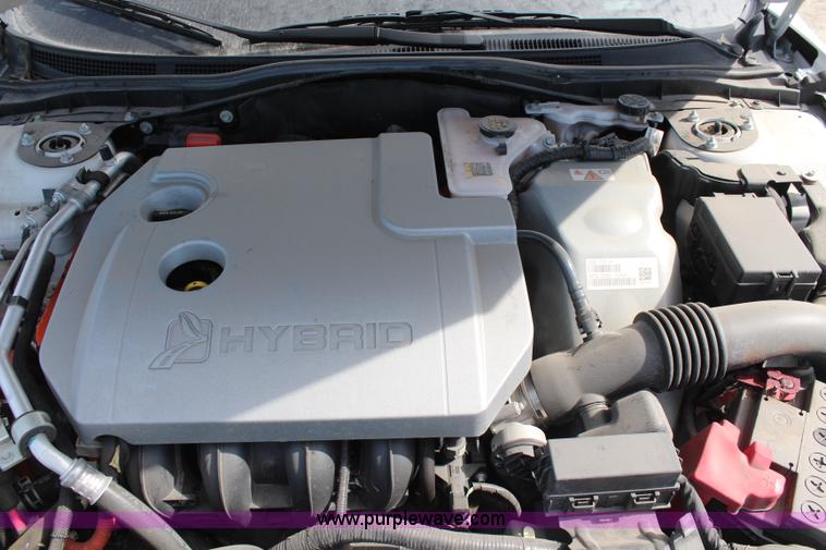 image for item K8952 2012 Ford Fusion Hybrid