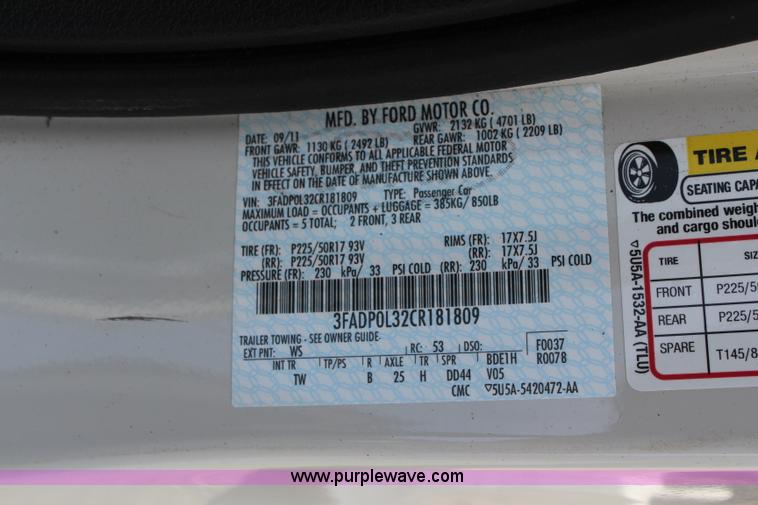 image for item K8952 2012 Ford Fusion Hybrid