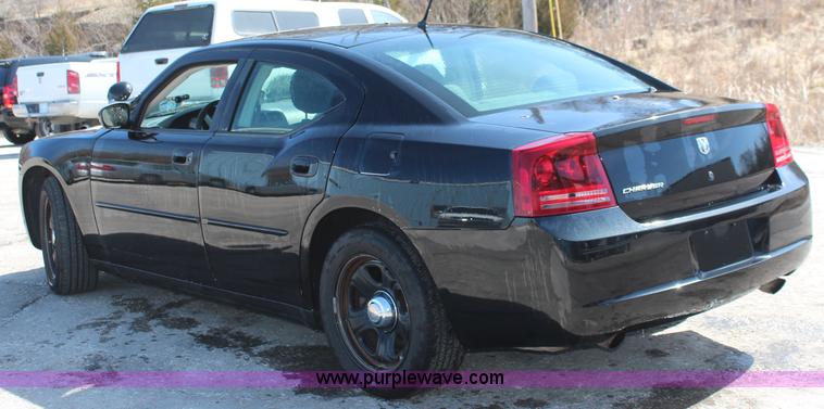 image for item K8954 2008 Dodge Charger SE