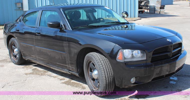 image for item K8954 2008 Dodge Charger SE
