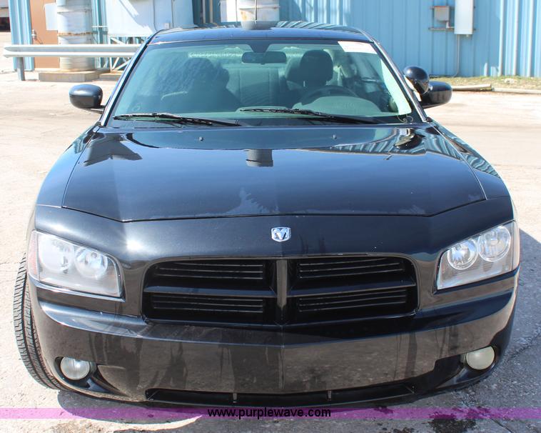 image for item K8954 2008 Dodge Charger SE