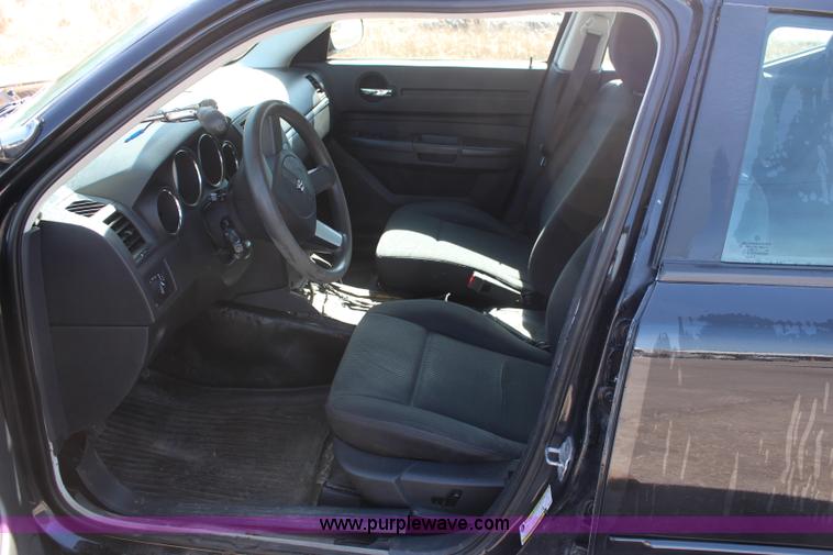 image for item K8954 2008 Dodge Charger SE