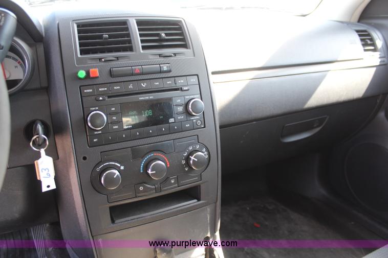 image for item K8954 2008 Dodge Charger SE