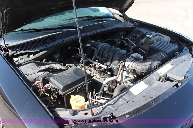 image for item K8954 2008 Dodge Charger SE