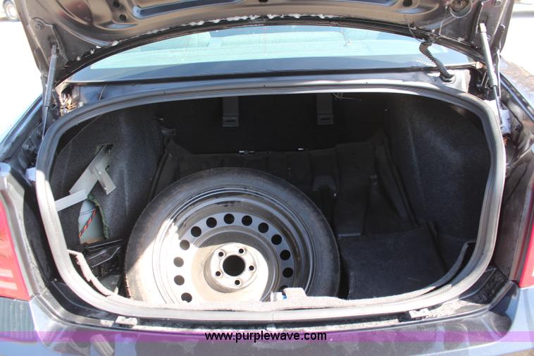 image for item K8954 2008 Dodge Charger SE