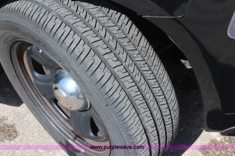 image for item K8954 2008 Dodge Charger SE