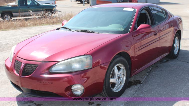 image for item K8956 2004 Pontiac Grand Prix