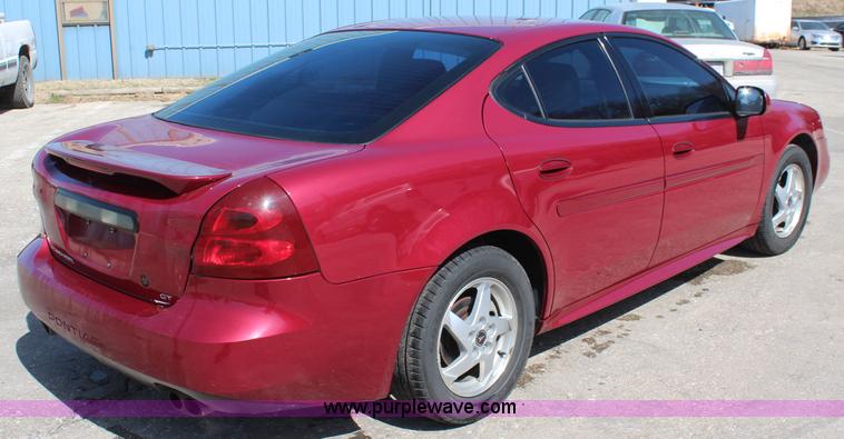 image for item K8956 2004 Pontiac Grand Prix