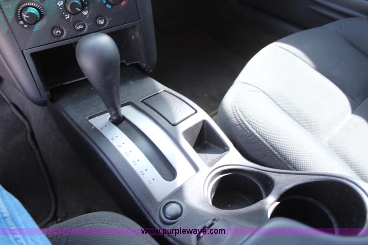 image for item K8956 2004 Pontiac Grand Prix