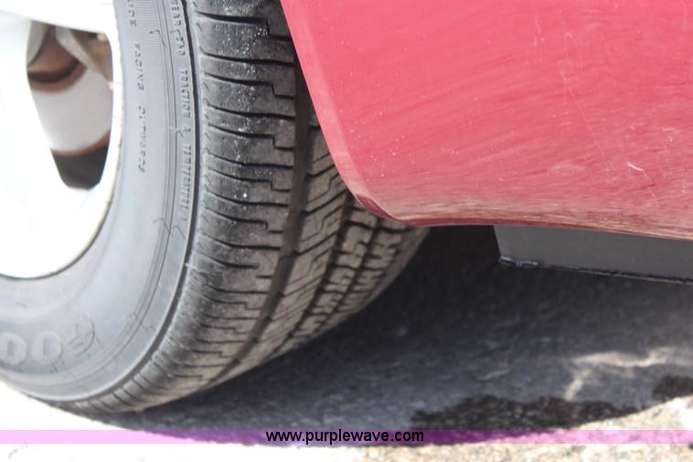 image for item K8956 2004 Pontiac Grand Prix