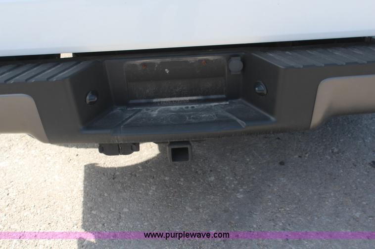 image for item K8957 2013 Ford F150 XL SuperCab pickup truck