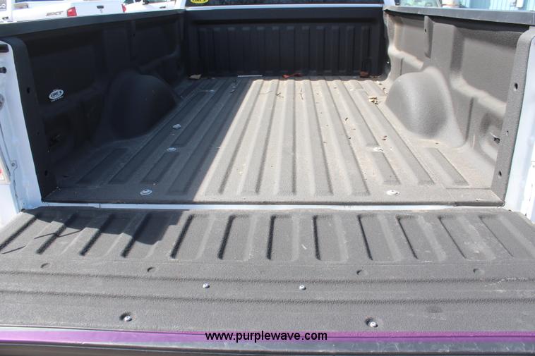 image for item K8957 2013 Ford F150 XL SuperCab pickup truck