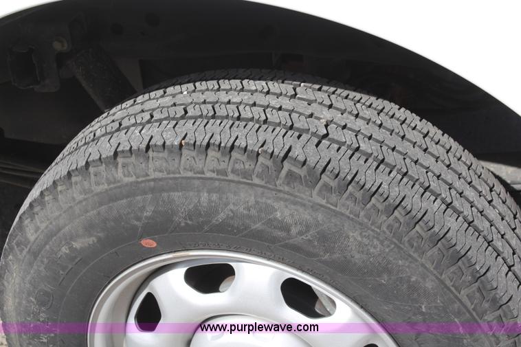 image for item K8957 2013 Ford F150 XL SuperCab pickup truck