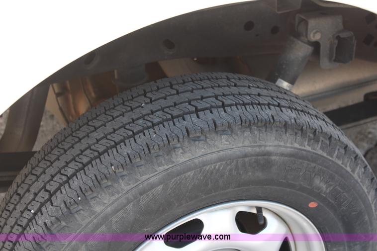 image for item K8957 2013 Ford F150 XL SuperCab pickup truck