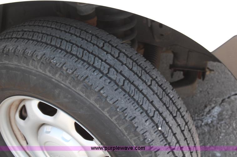 image for item K8957 2013 Ford F150 XL SuperCab pickup truck