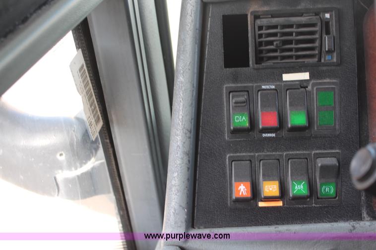 image for item K8978 2002 Van Hool C2045L bus