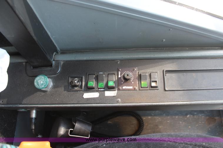 image for item K8978 2002 Van Hool C2045L bus