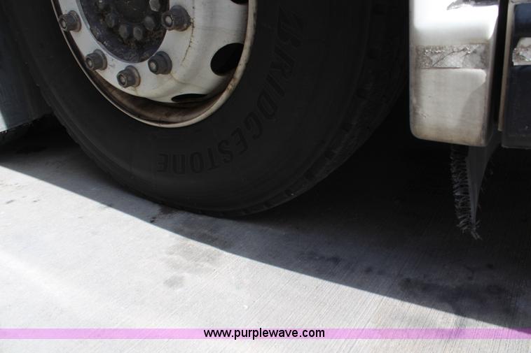 image for item K8978 2002 Van Hool C2045L bus