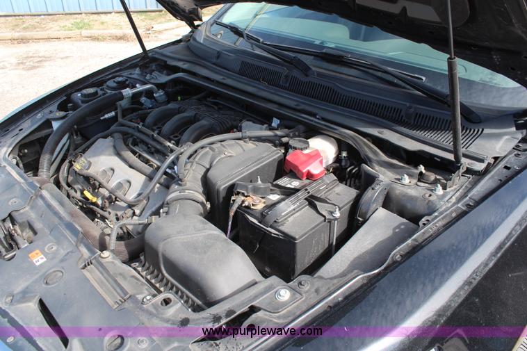 image for item K8996 2011 Ford Taurus SE